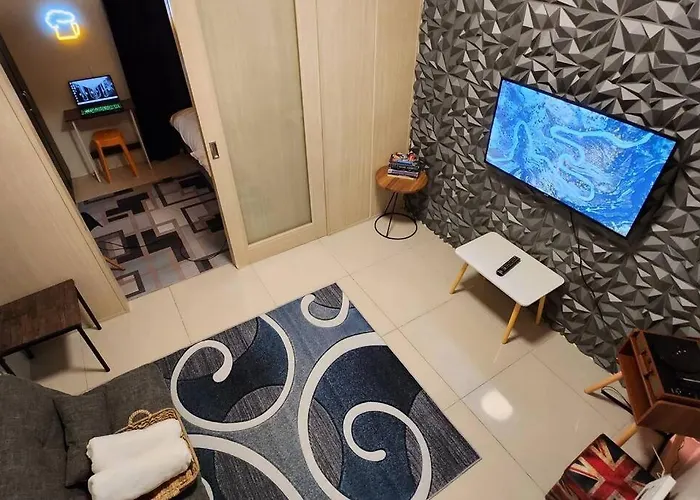 Chill In Makati Apartment Manila